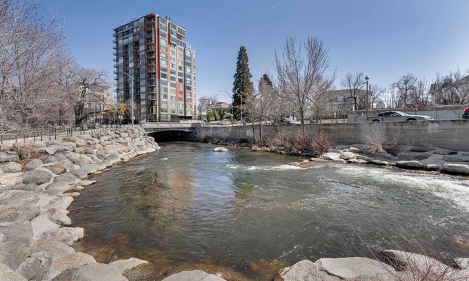 Downtown Reno Apartment | Reno 1 Bedroom, corner view condo, on the Truckee River Walk, bike, theater.