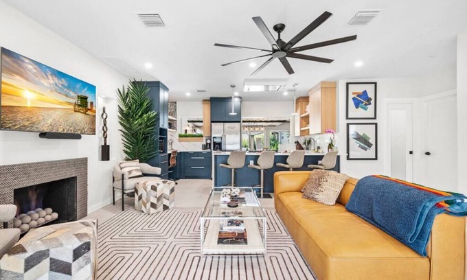 Tarpon River House | Renovated 3BR/2BA Luxury Home w/Gym & Heated Pool
