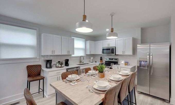 State Park House | Renovated 3BR/2BA - FT Jackson