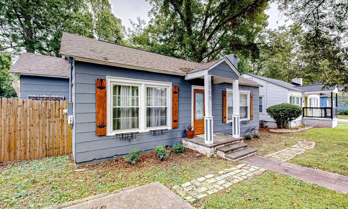 East Point House | Renovated downtown house w/enclosed backyard, deck, fireplace, central AC & W/D