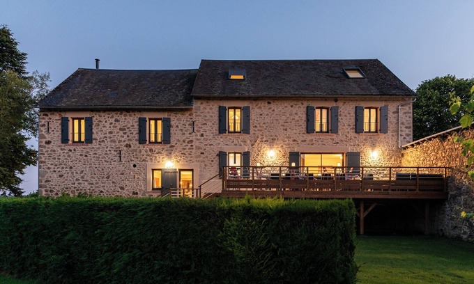 Le Grand-Bourg House | Renovated farmhouse ideal for families and groups