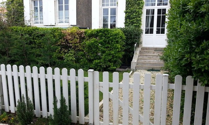 Champagne-les-Marais Cottage | Renovated cottage with garden, pet-friendly, near Vendéen beaches