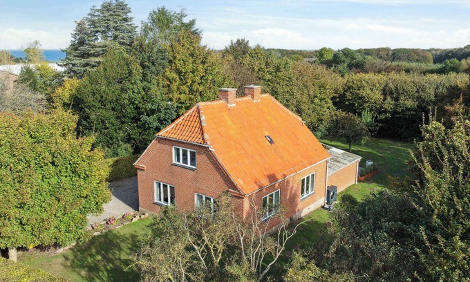 Skovbyballe House | Renovated home in rural idyll, close to the beach
