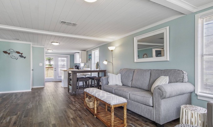 Parker House | Renovated house in Eastern Panama City, near Tyndall Air Force Base & PCB