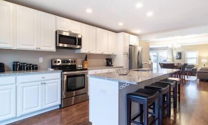 New Milford House | Renovated, one level home in an excellent location