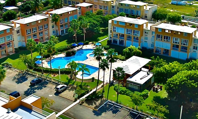 Santillana del Mar Villa | Renovated! Relax, explore and enjoy- Beachfront Villa @ Malibu Beach Loiza