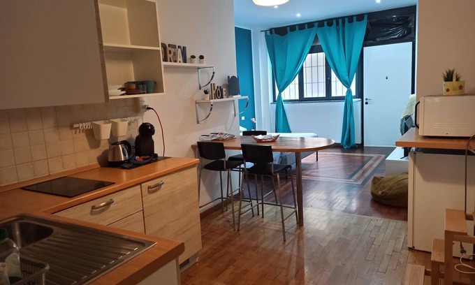 Savona Apartment | Renovated studio apartment by the sea - Co-AAUT 9056-LT-0376