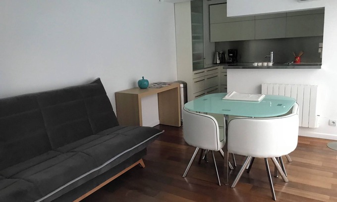 Perpignan Apartment | Rented T2 independent shared pool at home Near beaches.