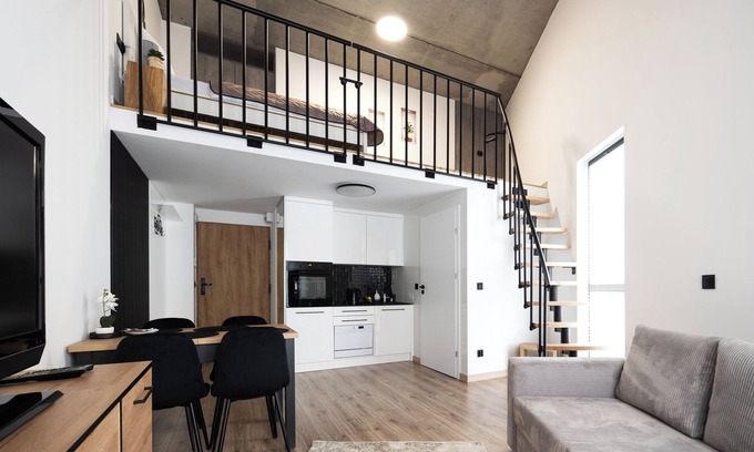 Nowe Miasto Apartment | RentPlanet - Lofty nad Wartą