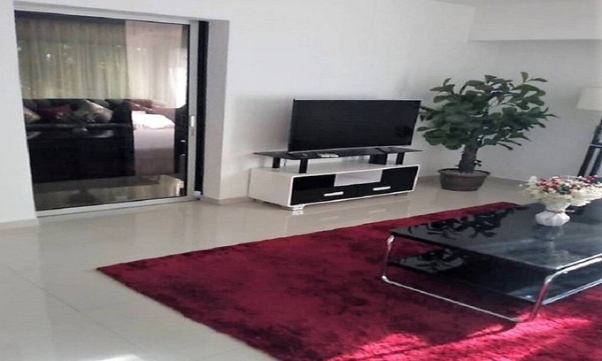 Le Plateau Apartment | RESIDENCE 4 ROOMS ABIDJAN- PLATEAU