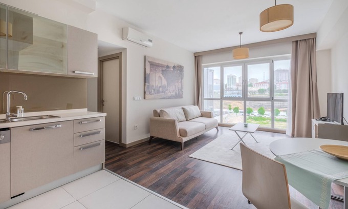 Mahmutbey Apartment | Residence, 5 min to Metro, 30 min to IST Airport
