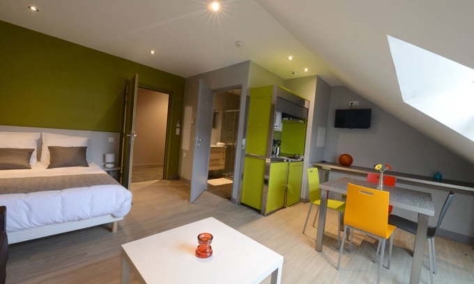Alleuze Apartment | Residence Appart'en ville Studio 2 persons