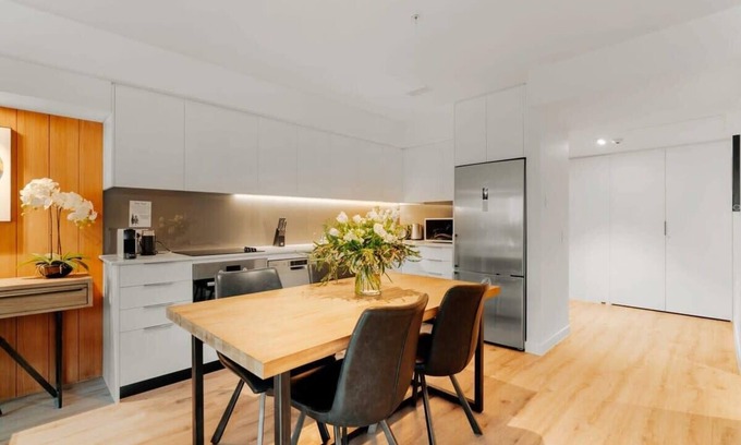 Arthur's Point Apartment | Residence Du Parc Apartment 8