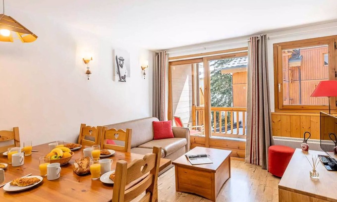 Pralognan-la-Vanoise Apartment | Residence Les Jardins de la Vanoise * - 2 Room Apartment Cabin 6 People