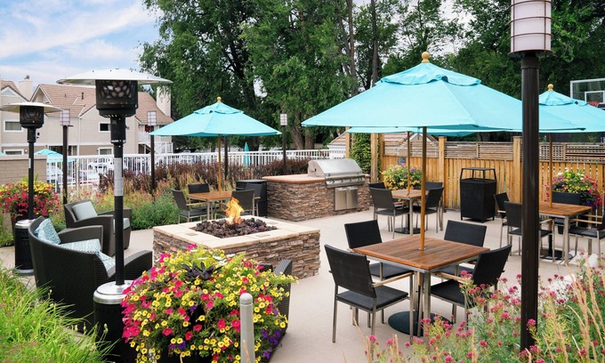 Glenwood Grove - North Iris Hotel | Residence Inn By Marriott Boulder