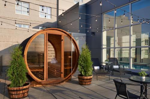 Calgary Hotel | Residence Inn by Marriott Calgary Airport
