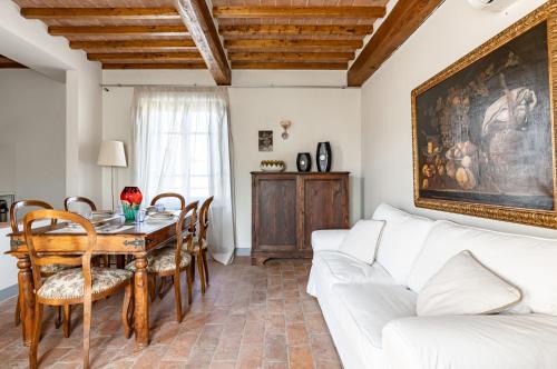 Lido di Camaiore Apartment | Residence La Mandolata Apartments W Pool & Parking!