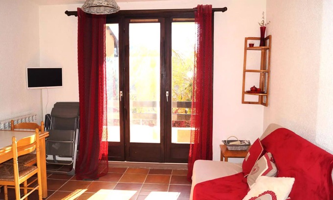 Barcelonnette Apartment | Residence Terrasses De l'adroit - 2 Rooms for 4 People