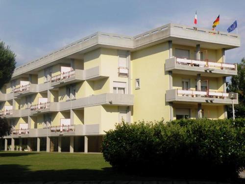 Luni Mare Apartment | Residence with swimming pool in Luni Mare