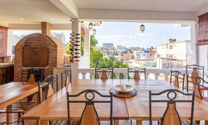 Municipality of Cerro Bed & Breakfast | Residencia Albero Dulce