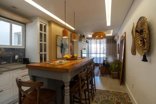 Ingleses do Rio Vermelho Apartment | Residencial Espanha 101 - Por do Sol