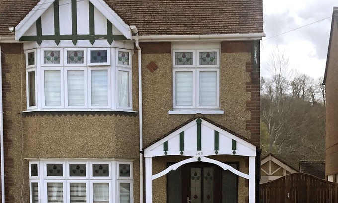 Harnham House | Residential 3 bed house on the Netherhampton Road with large garden