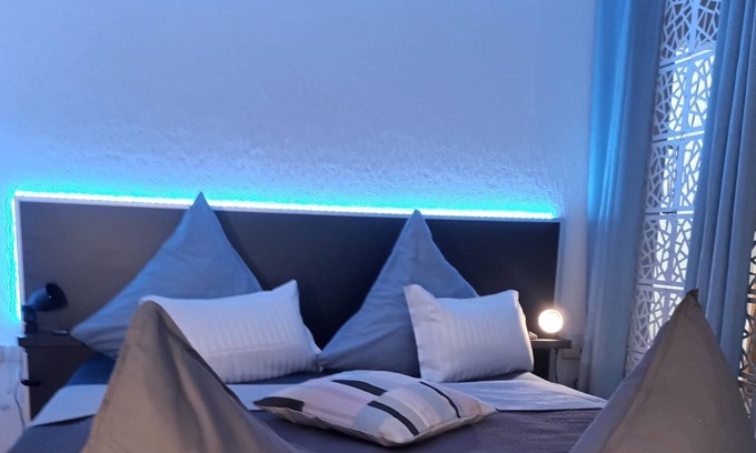 Aichtal Apartment | RESIDENZ-LISA near Outletcity Metzingen and Airport - Stuttgart