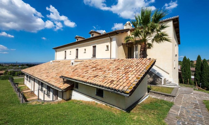 Ciampino House | Residenza d'Epoca Pietra Di Ponente