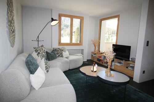 Sils-Maria Apartment | Residenza Lagrev 3 Zimmerwohnung Nr 205 - Typ 30A - 2 Etage - S O