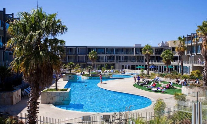 Torquay Apartment | Resort Apartment 263