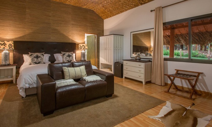 Menongue Cabin | Resort Cuebe Lodge