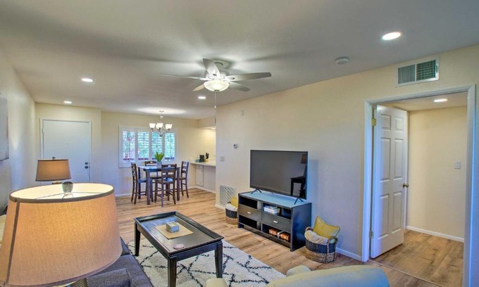 Paradise Valley Village Apartment | Resort Perks, Course Views Paradise Valley Condo!