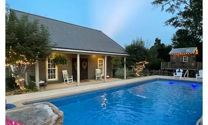 Ramer House | Resort-Style plus a Treehouse Sleeper