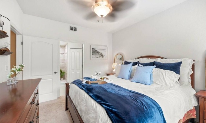 Palmer Ranch Condo | Resort Townhome-7 miles from Siesta Keys Beach!