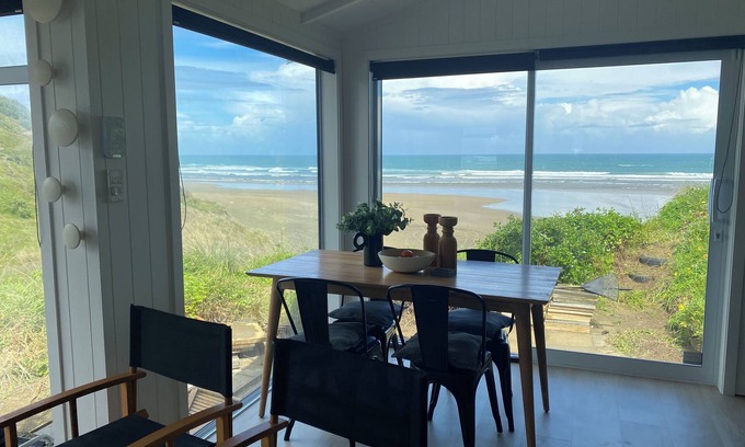 Baylys Beach Cottage | Rest and Relaxation Beachfront on the Wild West Coast