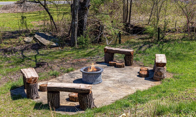 Seymour Cabin | Rest Beside The Babbling Waters