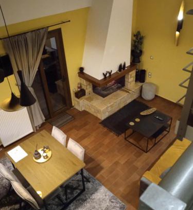 Kalavrita Apartment | REST SUITE On The Pedestrian Street