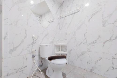 Ciputat Apartment | Restful Studio at Anwa Residence Bintaro Apartment By Travelio