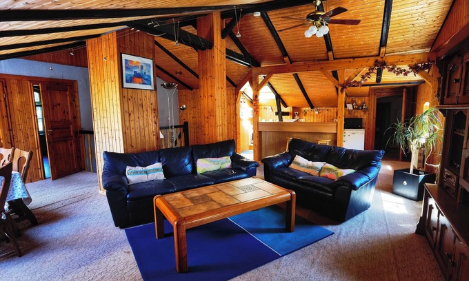 Tackesdorf House | Resthof to arrive and relax for everyone.