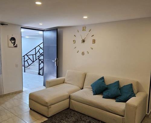 Antonio Narino Apartment | Restrepo 201