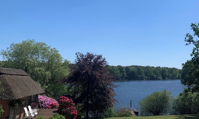 Großensee Cottage | Retreat by the lake, near Hamburg