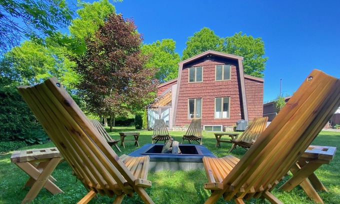 Kincardine Cottage | Retro modified A-Frame cottage across from Lake Huron (4 bdrm)
