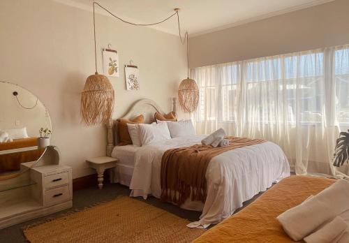 Hokitika House | Revell St Beach Bungalow