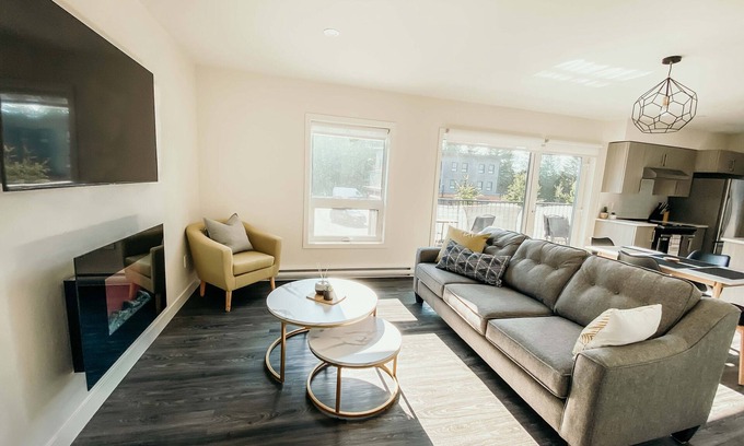 Revelstoke Condo | REVELSTAYS