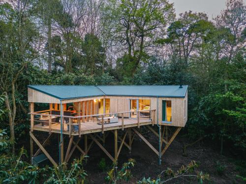 Elmore Ski Chalet | RewildThings Treehouses