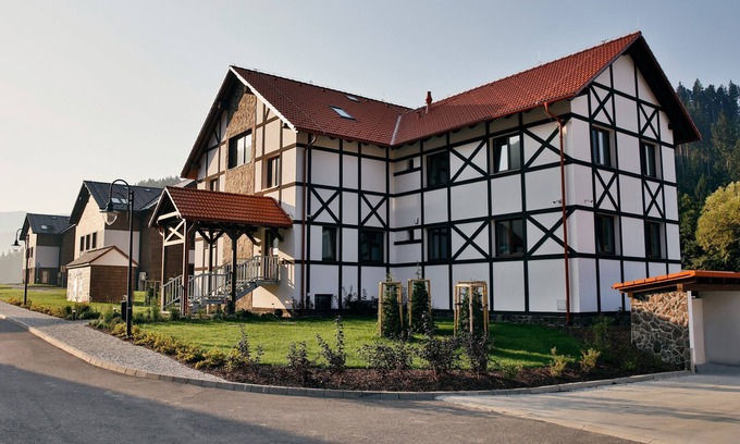 Liptovska Osada Hotel | Rezort Gothal Apartmány a Penzióny