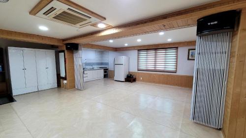Hwagae House | RG Pension
