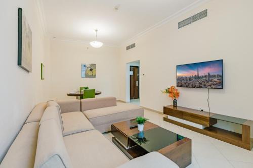 Al Barsha 1 Apartment | RH - Spacious & Bright 01BR, Walk away to mall of Emirates