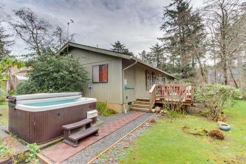 Cannon Beach House | Rhododendron Grove