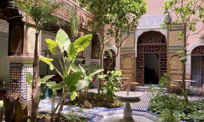 Ain Azlitan House | Riad TOYOUR